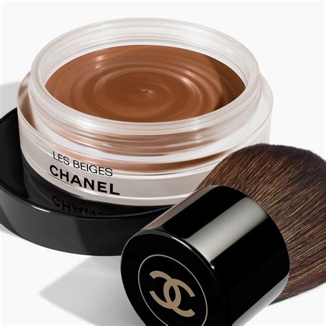 Chanel brush for bronzing cream